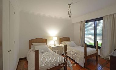 Casa en Alquiler de  660m2 lote más de 3 Hectáreas en La Colina de Luján
