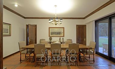 Casa en Alquiler de  660m2 lote más de 3 Hectáreas en La Colina de Luján