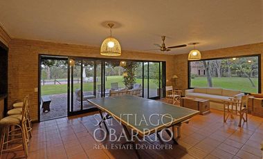 Casa en Alquiler de  660m2 lote más de 3 Hectáreas en La Colina de Luján