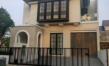 Dijual Rumah Mewah 2 Lantai Full Furnished Citragrand Semarang