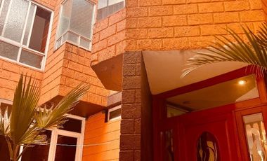 Hermosa y amplia casa  con negocio integrado en Tlalpan, Miguel Hidalgo