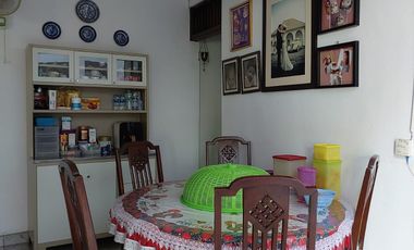Rumah Luas 1,5 Lantai di Umbulharjo, Kota Yogyakarta ,Cocok untuk Hunian Mewah atau Homestay