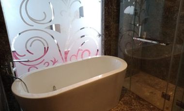 For Rent 3BR Apartment with Wide Balcony and City View at Senopati Suites
