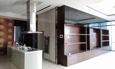 For Rent 3BR Apartment with Wide Balcony and City View at Senopati Suites