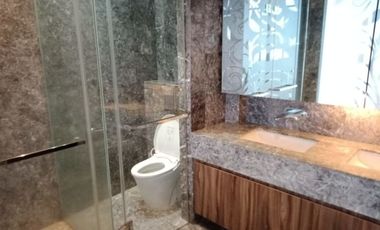 For Rent 3BR Apartment with Wide Balcony and City View at Senopati Suites