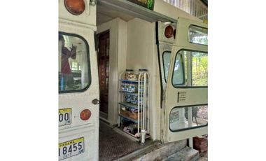 ¡Nunca antes visto! Casa rodante? Se alquila bus como apartamento  225