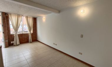 casa en arriendo en portales del norte. Cod A5074