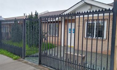 Casa en Venta Graneros 6 D + 3 B en Excelente Barrio