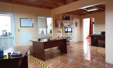 Casa en Venta Graneros 6 D + 3 B en Excelente Barrio