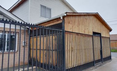 Casa en Venta Graneros 6 D + 3 B en Excelente Barrio