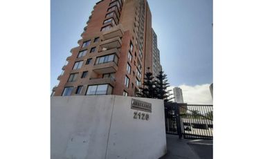 SE VENDE EXCLUSIVO DEPTO. CONDOMINIO JARDINES HUAYQUIQUE