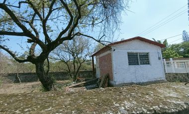Vendo terreno plano en Temixco, Morelos con servicios fracc Granjas Merida