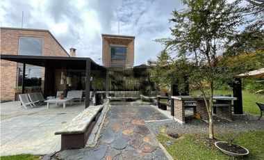 Casa en Arriendo Envigado Sector Alto de las Palmas