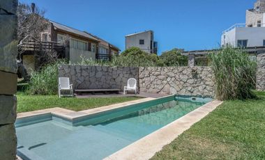 En Cariló | Confortable casa La marina