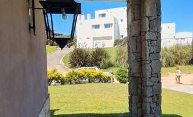 En Cariló | Confortable casa La marina