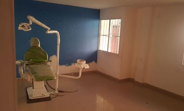 casa-local en arriendo/venta en malambo. Cod V100521