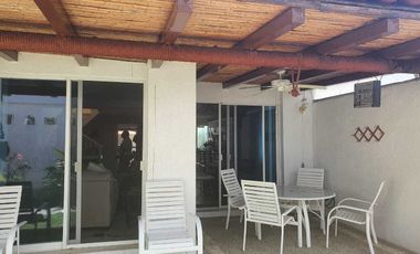 Venta de Villa en Playa Diamante