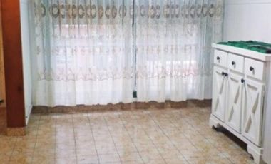 ALQUILER CASA PH DE 4 AMBIENTES CON PATIO