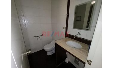 🔰Depa En Venta 📌Sta Maria Del Pinar 🎯Calle Las Diamelas Mz. E #21 ✅Primer Piso ➕Cochera 🚗