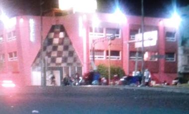 EXCELENTE HOTEL CON 52 HABITACIONES, BAÑOS 53, AVE. TALISMAN, $ 50,000,000 en Tres Estrellas