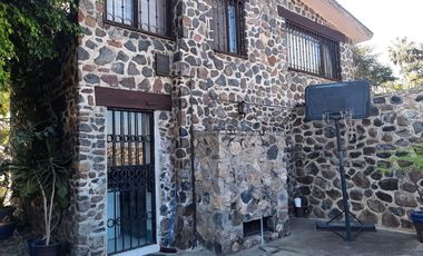 VENTA DE CASA CON ALBERCA EN MORELOS