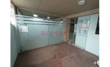 Vendo Departamento En Primer Piso De 150 M2 Cerca Estacion Santa Rosa En Sjl
