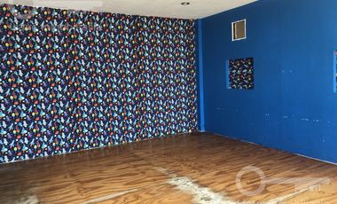 Venta de Edificio Comercial o Renta de Locales y Oficinas en esquina de Calle Altamirano, Col. Playa Sol. Coatzacoalcos, Ver.