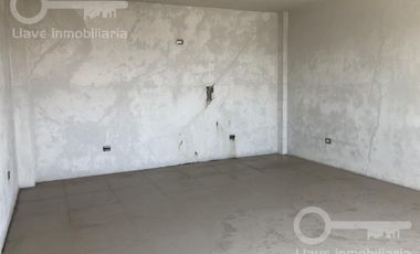 Venta de Edificio Comercial o Renta de Locales y Oficinas en esquina de Calle Altamirano, Col. Playa Sol. Coatzacoalcos, Ver.