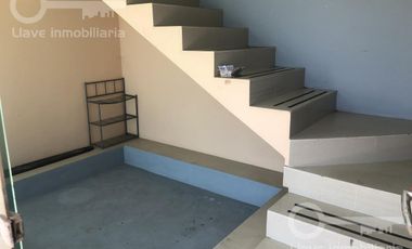 Venta de Edificio Comercial o Renta de Locales y Oficinas en esquina de Calle Altamirano, Col. Playa Sol. Coatzacoalcos, Ver.
