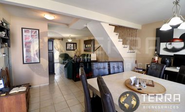VENTA CASA  Villas del Benavente I Celaya