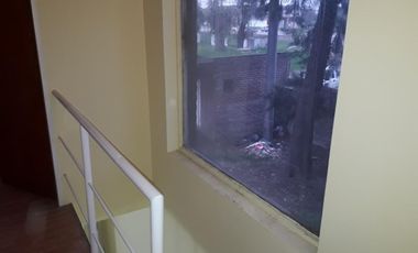 Duplex 3 Ambientes Con Fondo. Oportunidad .