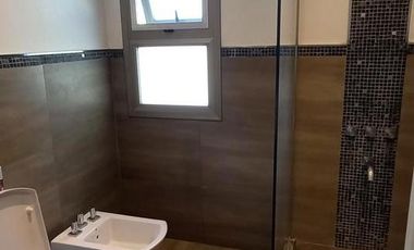 Casa 3 dormitorios en lote de 1800mts2 - Haras del Sur I