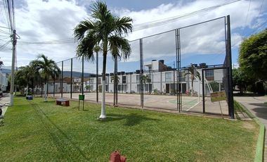 casa en arriendo en los trapiches. Cod A29864