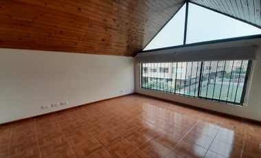 casa en arriendo en salitre. Cod A4020701