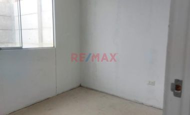 Alquilo  Casa En Urbanizacion Palma Real