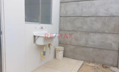 Alquilo  Casa En Urbanizacion Palma Real