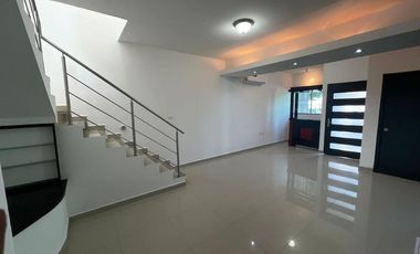 CASA EN VENTA EN LA COLONIA MANUEL NIETO EN BOCA DEL RIO,VERACRUZ