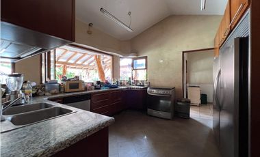 VENDO CASA EN CORONADO COUNTRY CLUB (2)