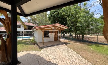 VENDO CASA EN CORONADO COUNTRY CLUB (2)