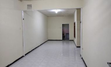 Rumah luas lokasi strategis di pusat bisnis Gejayan