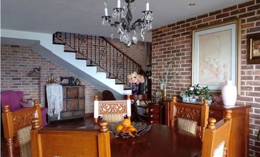 CASA EN ARRIENDO SECTOR DE ENVIGADO EL ESCOBERO