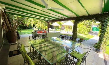 Hermosa Casa de Una Planta en Venta
