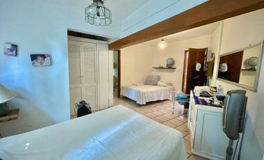 Hermosa Casa de Una Planta en Venta