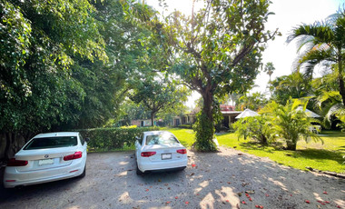 Hermosa Casa de Una Planta en Venta