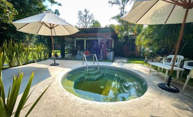 Hermosa Casa de Una Planta en Venta