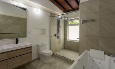 casa en venta en vegas de la doctora. Cod V27426