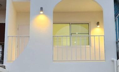 2 Bedroom Townhouse for sale at Moo Baan Srianan Town House