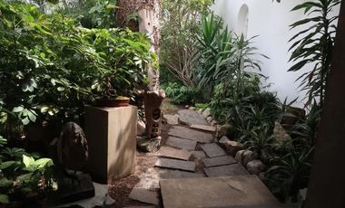 ACOGEDORA CASA EN VENTA EN EXCELENTE UBICACION, AURORA-MIRAFLORES