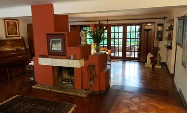 ACOGEDORA CASA EN VENTA EN EXCELENTE UBICACION, AURORA-MIRAFLORES