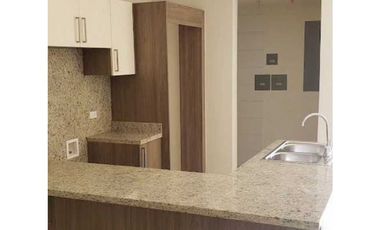 Se Alquila o se vende Apto en Embasy village